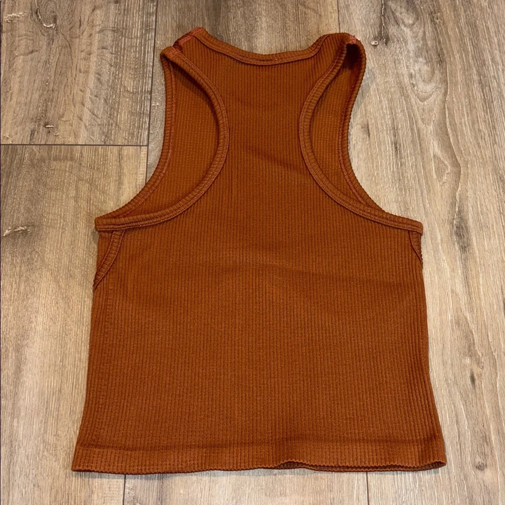 Dynamic Tank Top - Picture 2 of 4